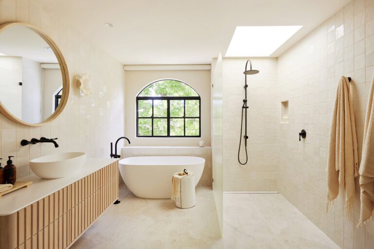 Bathroom Renovation Services 8 bathroom renovation dubai 2 3