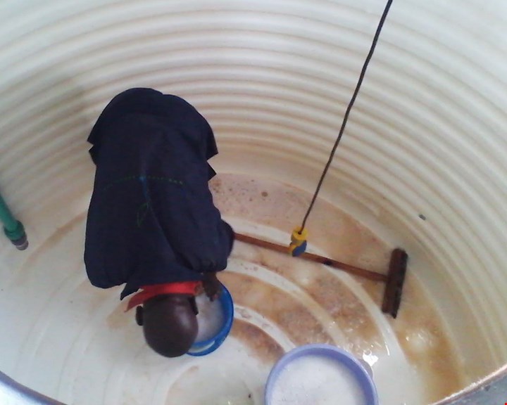water tank cleaning dubai 1 8